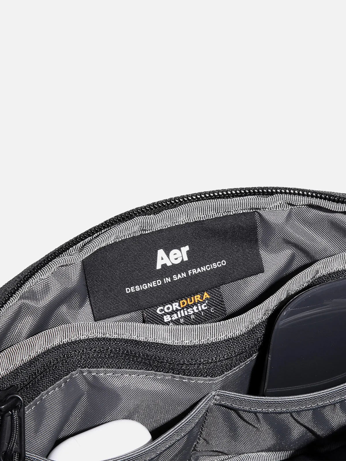 AER Slim Pouch Olive