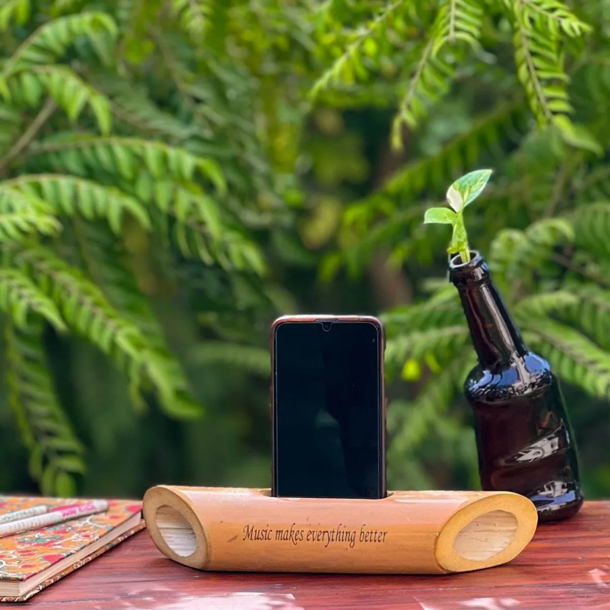 Bamboobeat Sound Amplifier - Portable Mobile Holder