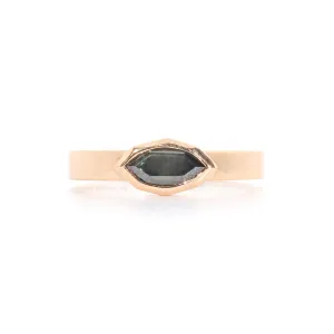 Band Ring with Portrait Cut Teal Sapphire, Solid 14k Gold | ONE-OF-A-KIND