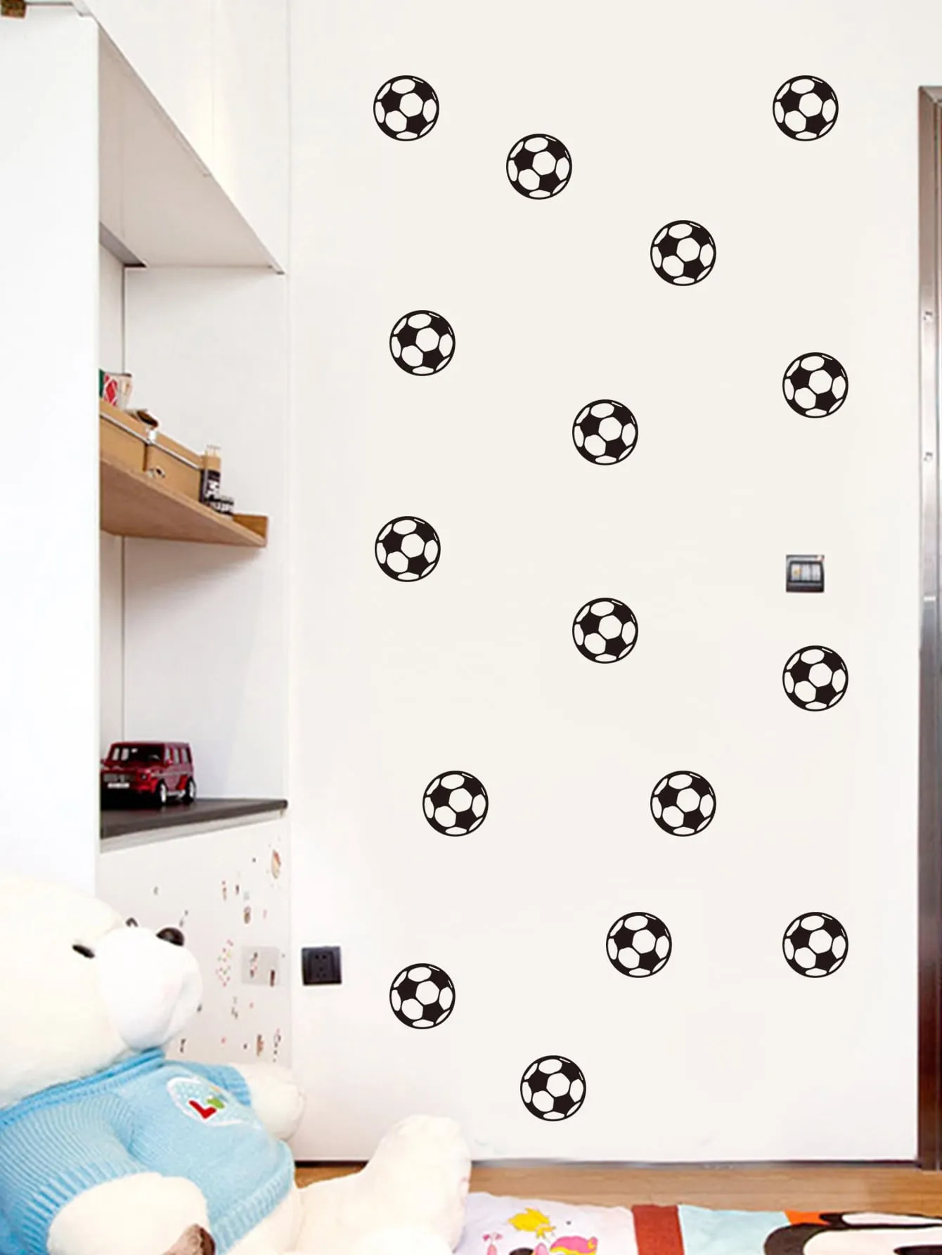 Soccer Ball Design Wall Sticker Creative Decor Wall Art Adhesive Wall Decals