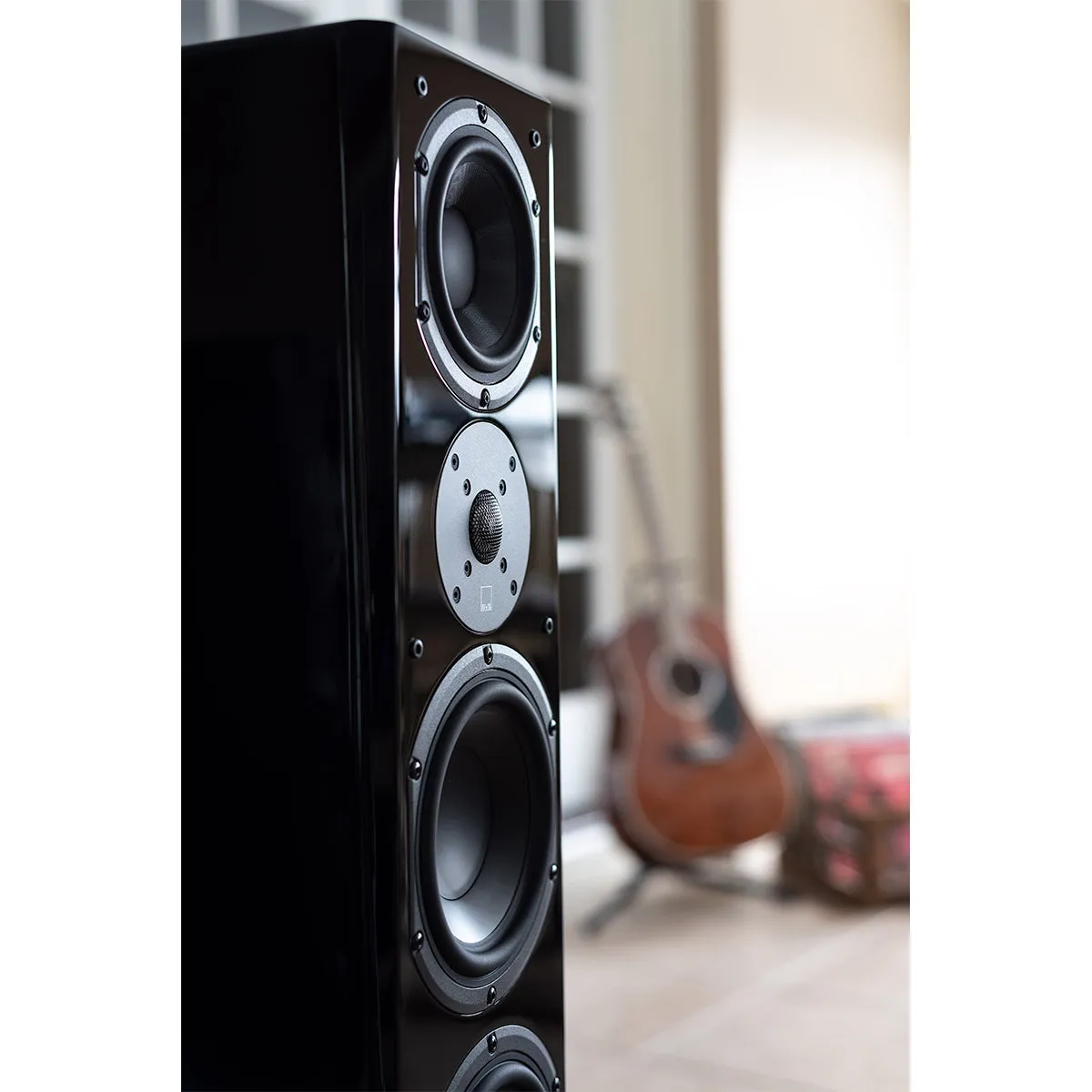 SVS OPEN BOX Prime Pinnacle Speaker - Black Ash - Excellent Condition