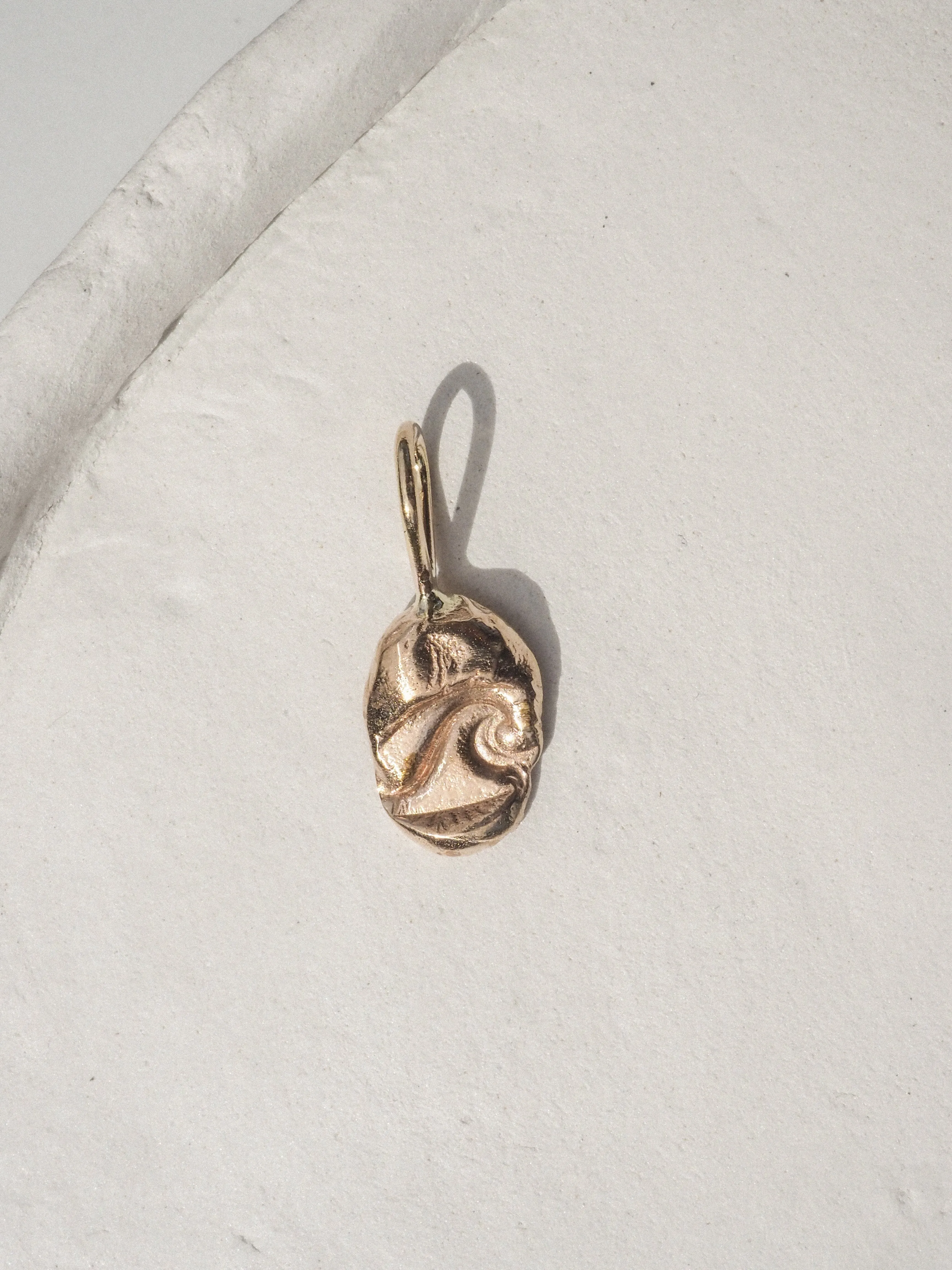 WAVE CHARM | BRONZE