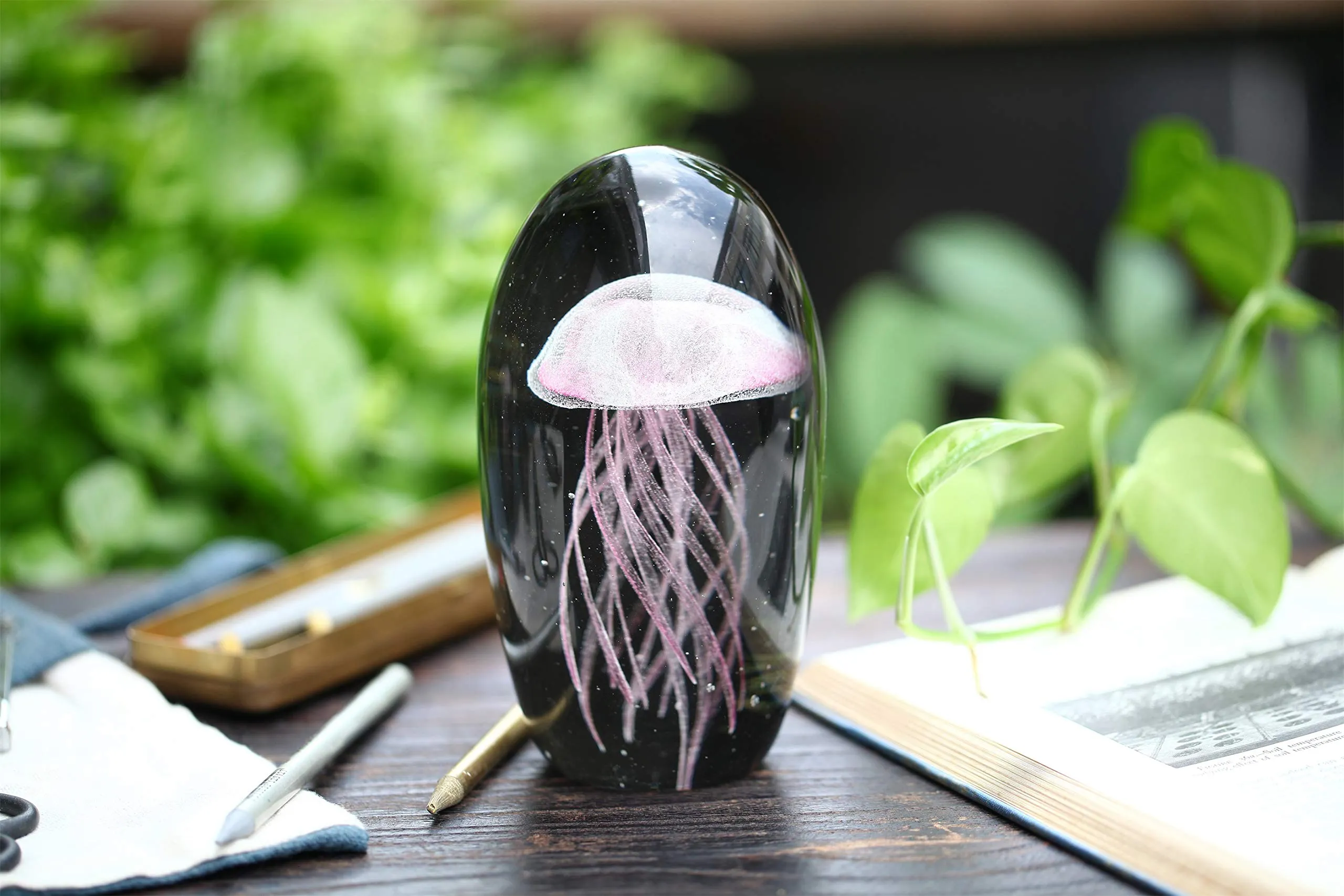 WHOLE HOUSEWARES 6 Inch Glass Jellyfish Paperweight, Glass Paperweight Figurine Glow